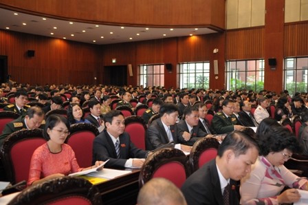 Parlamento vietnamita evidencia espíritu renovador y ejercicio democrático - ảnh 1